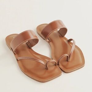Reformation Sawyer Flat Sandal